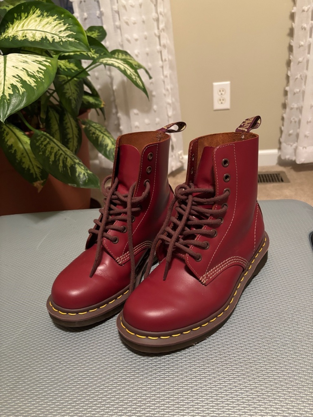 Dr. Martens Burgundy Leather Lace-Up Combat BootsSize women’s 7 MADE IN ENGLAND